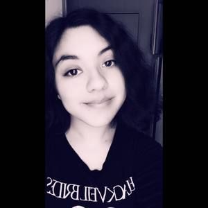 Meet your Posher, Alyssa